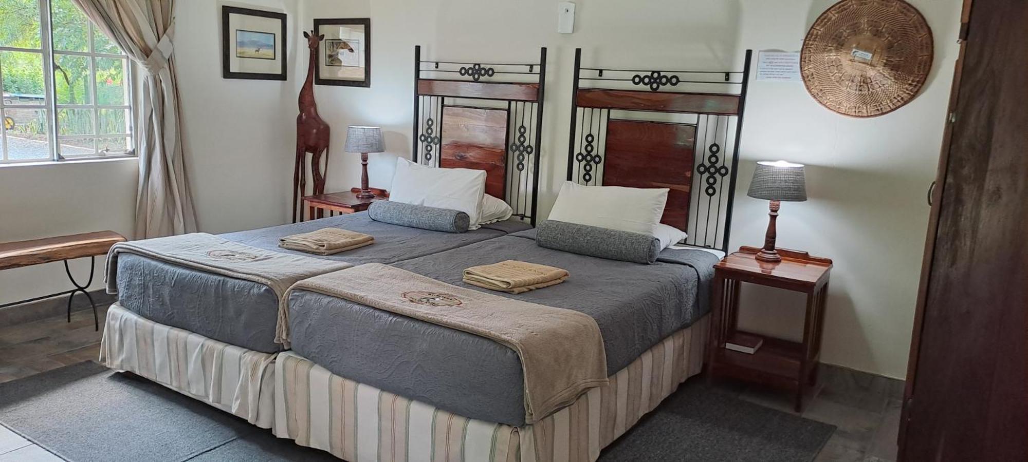 Woodlands Stop Over And Lodge Francistown Extérieur photo