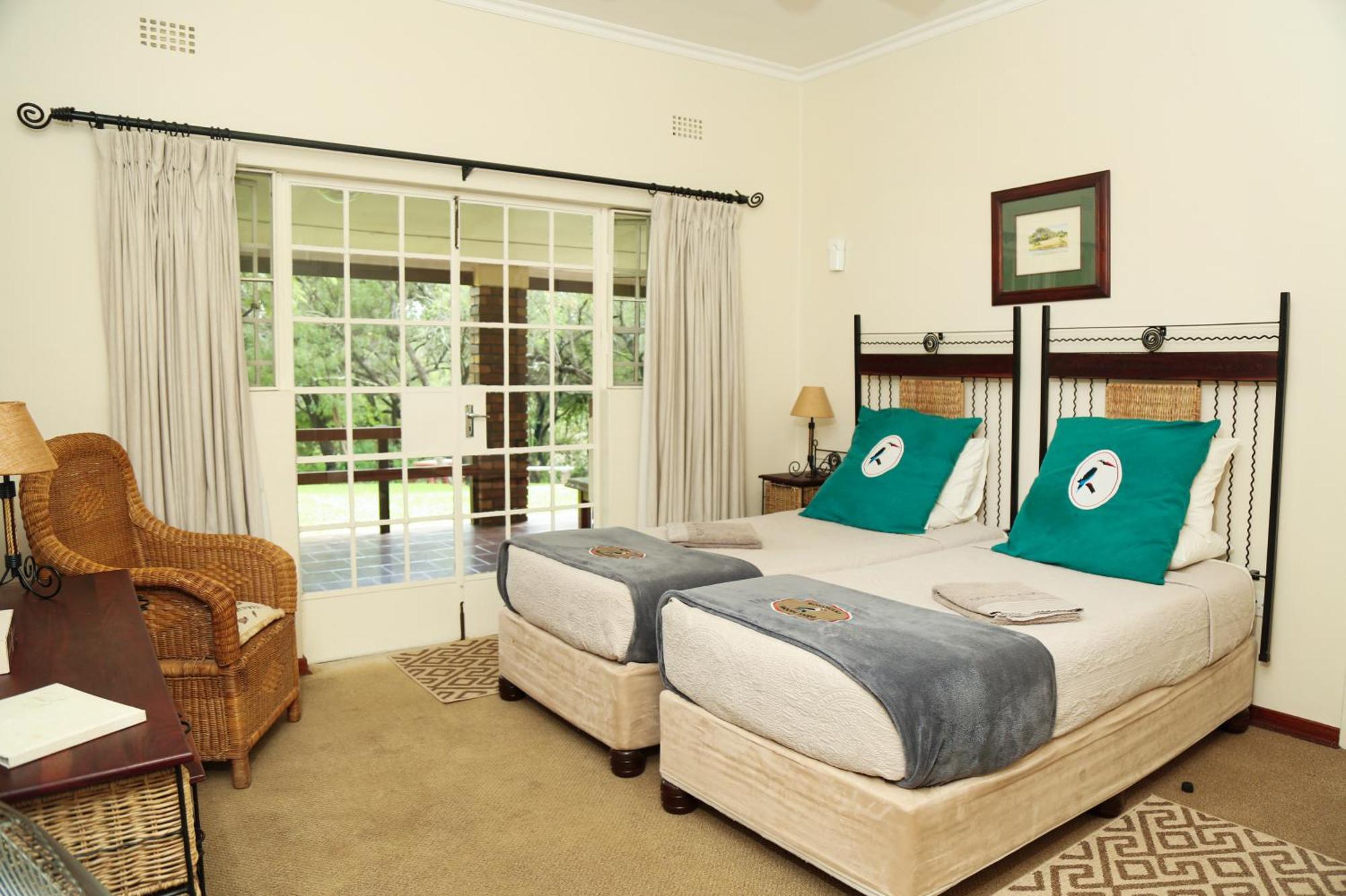 Woodlands Stop Over And Lodge Francistown Extérieur photo