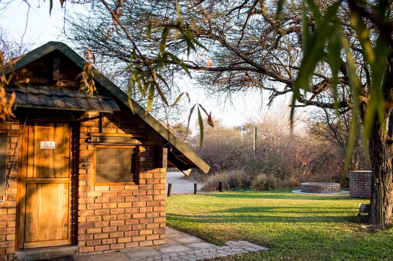 Woodlands Stop Over And Lodge Francistown Extérieur photo